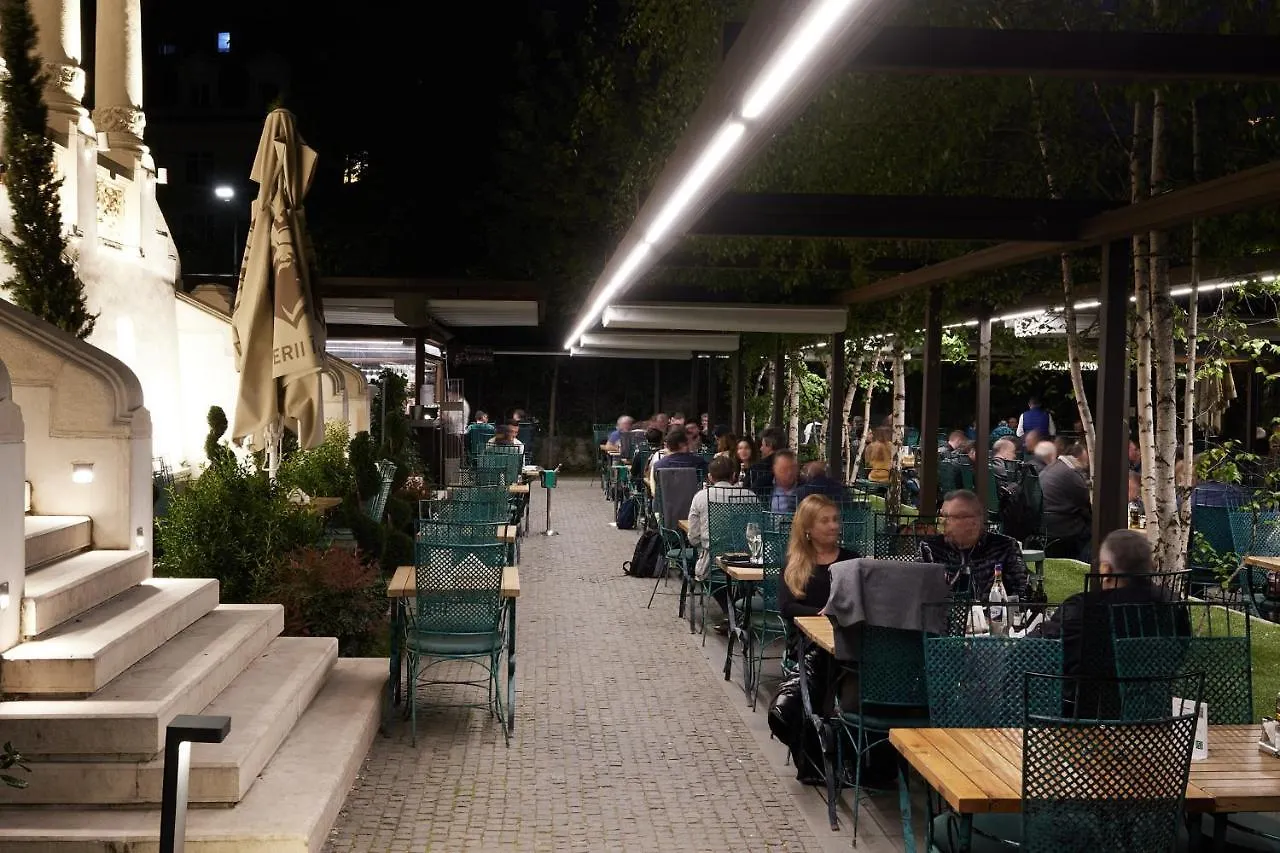 Отель La Boheme Boutique Casa Soare Бухарест
