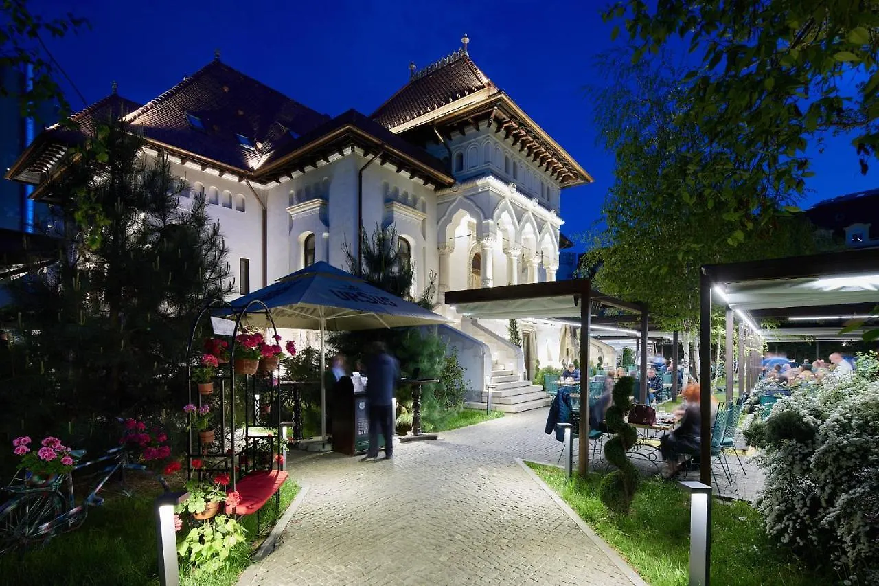 Kontakt z La Boheme Boutique Casa Soare